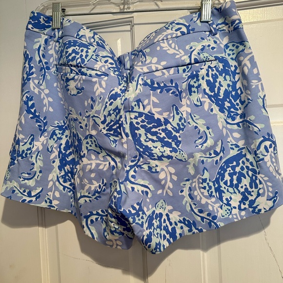 Lilly Pulitzer Shorts - Picture 2 of 3